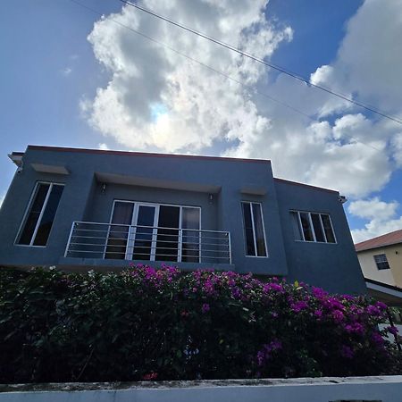 Belle Luxury Apartments Gros Islet Exterior photo